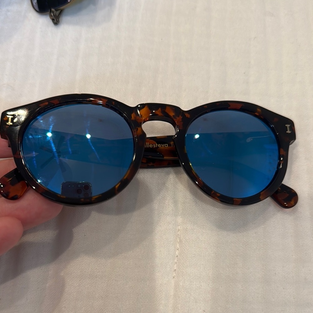 Illesteva Tortoise Shell Sunglasses with Blue Lenses - Picture 2 of 3